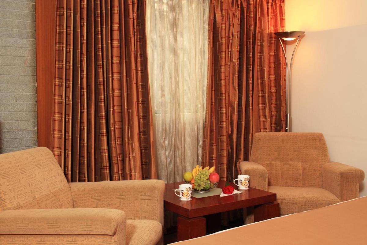 Parijatha Gateway Hotel Bengaluru Kültér fotó